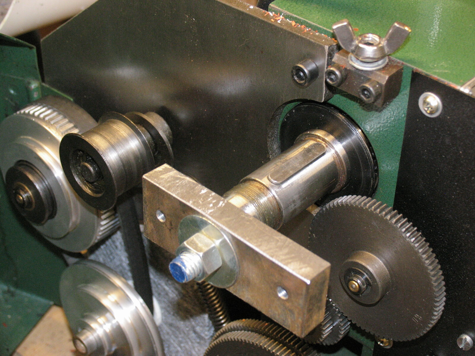 pulling the spindle shaft.jpg