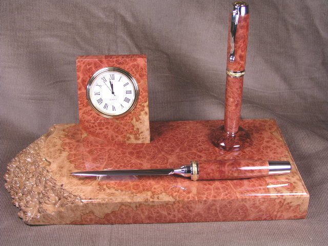 redmalleeburldeskset2.jpg