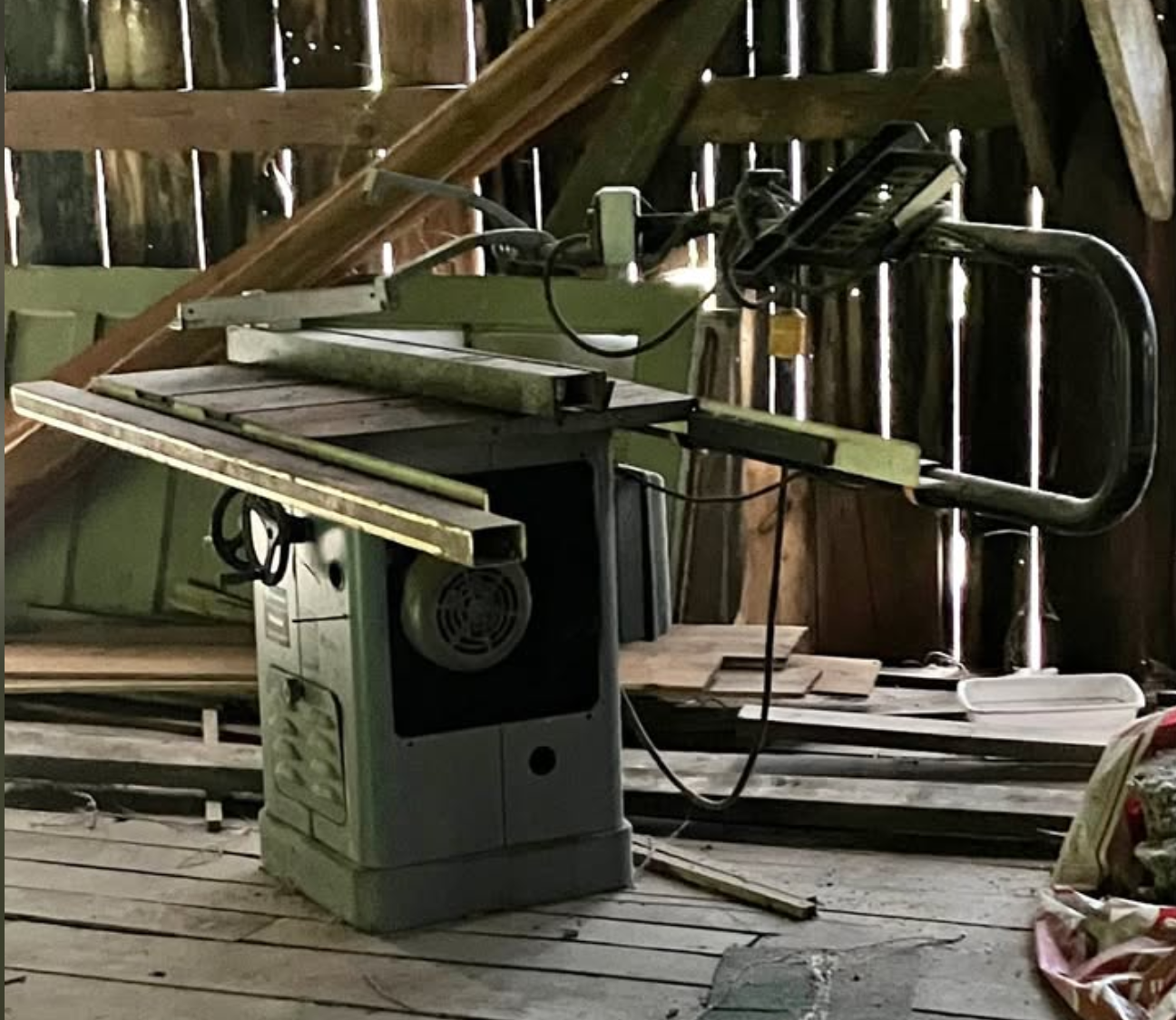 table saw barn.png