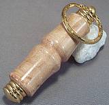 tn_7_goldseccompkeyring_bemaple_c25.jpg