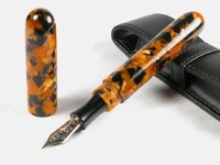 blackorange2_832.jpg blackorange2_832.jpg