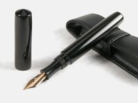 ebonite2_201.jpg