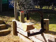 Log holding frame 013_(1)_(1).jpg
