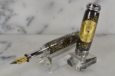 Web_449850.JPG
