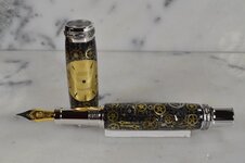 Web_450850.JPG