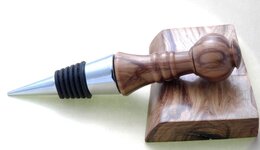 BottleStopper_Olivo4_Large.jpg