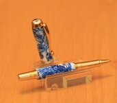 9T4A7445_blue-swirl_comppressed.jpg