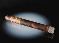 OpusX Cigar Gold Closed M.jpg