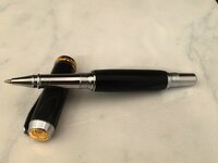 Triton Madrepearlato Nero RB.jpg