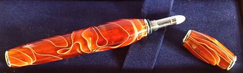 Mack perfume pen1.jpg