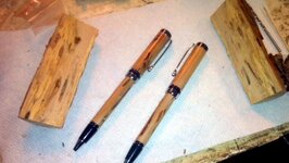 pens 3.JPG