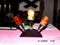 Bottle stopper stand-2 (640x480).jpg