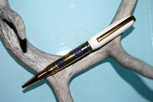 Pens - 523 Bullet with white tail top 3 holes. .jpg