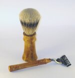 oak burl shaving set Copy.JPG