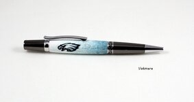 Eagles - Acrylic Twist (3).jpg