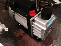 vacuum pump.jpg