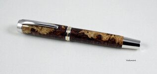 Gentleman - full size - Rosewood Burl  (1).jpg