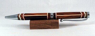007 Pen.jpg