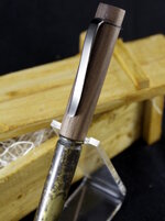 AntiqueCartridgePen-WalnutCap.JPG