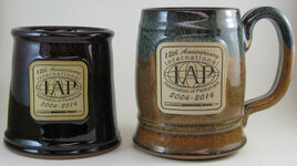 2mugs-12-small.jpg