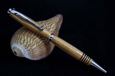 Slimline_Ballpoint_Pen_-_Maple_with_Grip_Groves_-_Chrome_Plated__2_.600.jpg