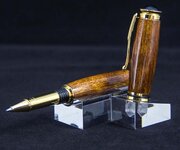 Handmade_Jr._Retro_Rollerball_Pen_Tornillo_Open.600.jpg