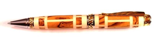 pen 10b.JPG