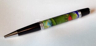 Kermit pen.jpg