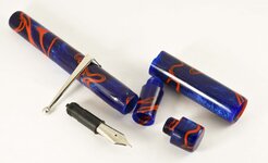 Polvere Di Stella Resin Custom Fountain Pen_3.jpg