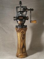 Pepper Mill 002.jpg