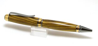 pen 22b.jpg