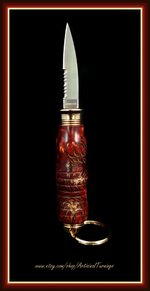 Pine Cone Key Chain Knife 4F+.jpg