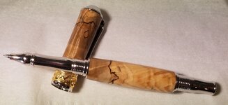 maple pen1.jpg