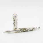 04_Mr-Sceptre_White+Gold-Trugold.jpg