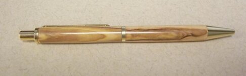 Pen 005.jpg