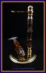 Molten Metal Razor & Stand v4(F+).jpg