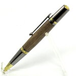 pen 14a.jpg