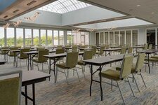 chizs-ballroom-0018-hor-clsc.jpg