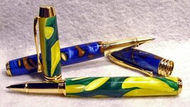 Boss' executive rollerball pens 009_edited-1.jpg