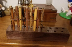 Pen stand2.jpg
