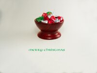 Christrmas Bowl witrh Kisses.jpg