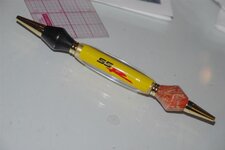Pens - 11-30-09 Teacher Yellow.jpg