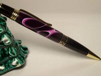 ern's pens 12.07.09 (2).jpg