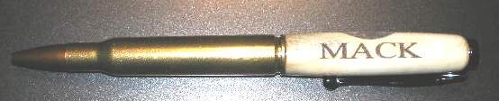 wolf pen 002.jpg