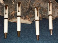 Holly Retro 00001a.jpg