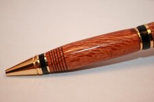 Lacewood Cigar 003a.jpg