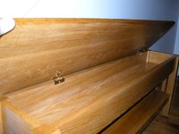 hallbench2.jpg