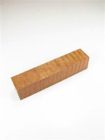 Curly Makore 005 (Small).jpg