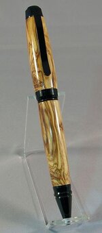 IMGP2903_bow_cigar.jpg