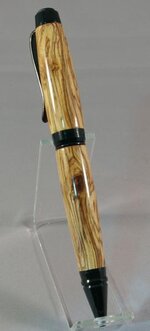 IMGP2903_bow_cigar_side_two.jpg